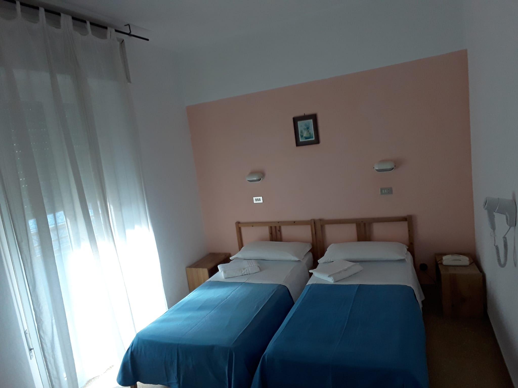 ריצ'יונה Hotel Colombo מראה חיצוני תמונה